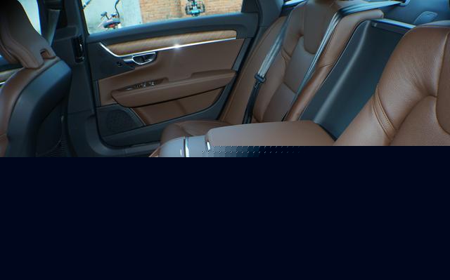 被“车标”拖累的豪车，长近5米1，档次不输A6，却降6-8w比A4更值