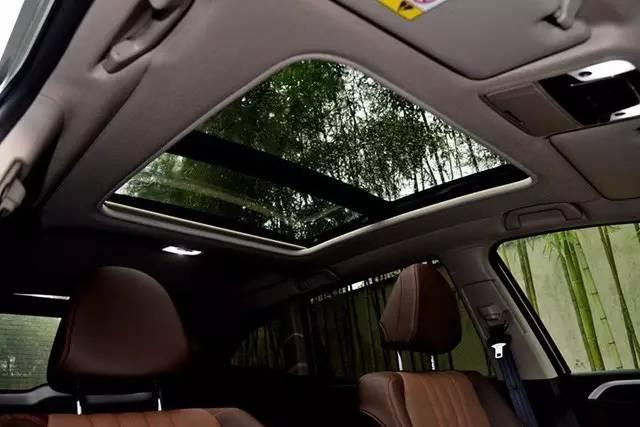 15万买台6座车，标志比大众值钱，买了都说很值