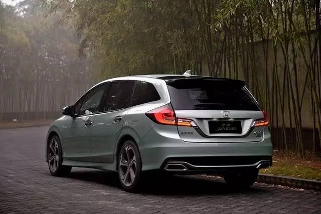 15万买台6座车，标志比大众值钱，买了都说很值