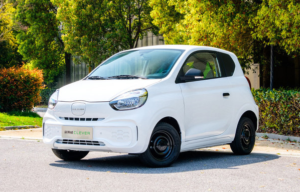 奔奔E-Star/零跑T03/新宝骏E300等，微型电动车买谁好？