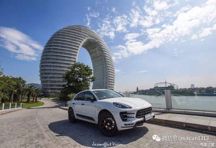 小哥花了一辆macan的钱来改装新提的车，尤其那个轮毂。。。。。