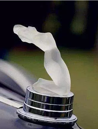 奇葩车标亮瞎你的眼  你肯定没见过！