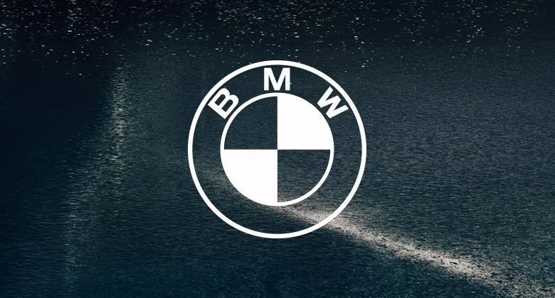 宝马换新LOGO了！