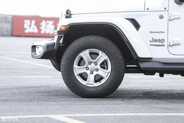 爱卡SUV专业测试 全新Jeep牧马人Sahara